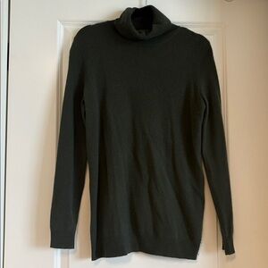 Green Turtleneck Cashmere Sweater